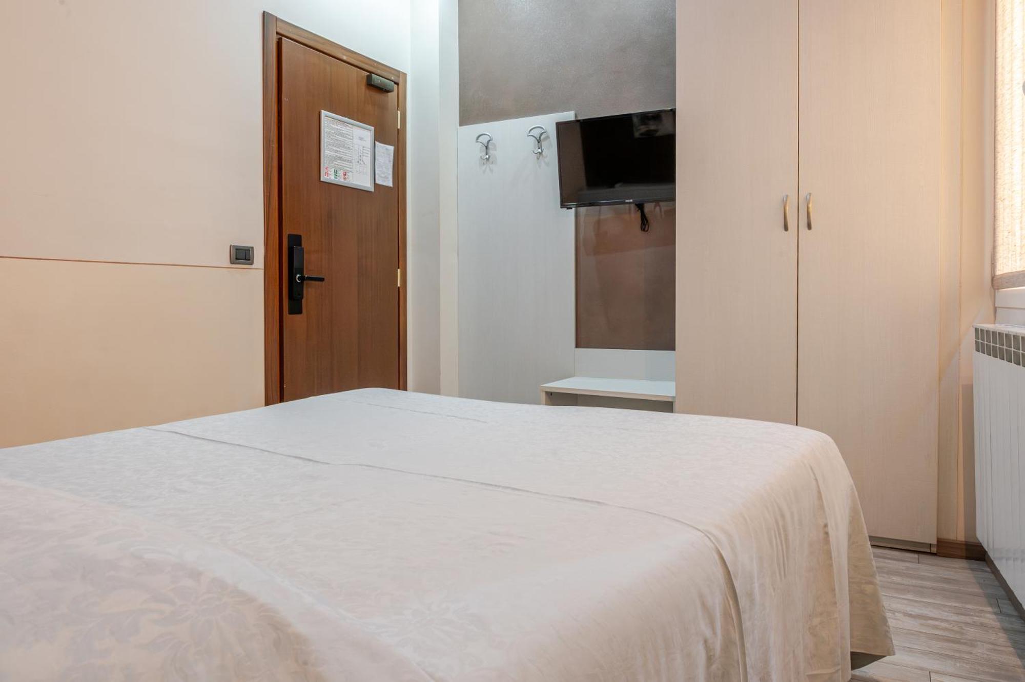 Hotel Posta - 3 Stars - Comfortable Stay In Ventimiglia Exterior foto